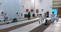 Stire din Sport : Scrimă / Floretistele cadete și junioare așteaptă Campionatele Europene de la Novi Sad
