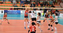 Stire din Sport : Volei / CSO Voluntari - Volei Alba Blaj și CSM Târgoviște - Rapid, în semifinalele Cupei României-feminin