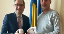 Stire din Sport : Întâlnire pentru oină la Senatul României