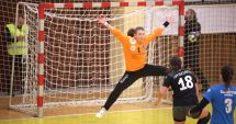 Stire din Sport : Handbal / CSU Neptun, final de coşmar în partida cu CSM Bucureşti II. Şapte minute fără gol marcat