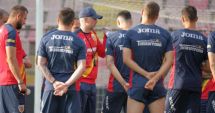 Stire din Sport : Fotbal / România înfruntă Bosnia, în Liga Naţiunilor. Iordănescu vorbeşte despre campanii ratate, eşecuri şi frustrări