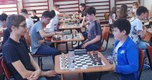 Stire din Sport : Etapa finală a proiectului "Şah în şcoală", mutată din Piaţa Ovidiu