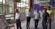 Stire din Sport : Olimpism / Preşedintele CIO, vizită într-o bază sportivă din Ucraina distrusă de rachetele ruseşti