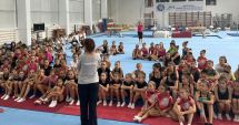 Stire din Sport : Îşi caută drumul! "Aerobicii" constănţeni, în tabăra de pregătire de la Bucureşti