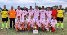 Stire din Sport : Sportul naţional / ACS Surdila-Greci a câştigat Cupa Satelor la oină - seniori