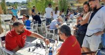 Stire din Sport : De la ZooM Beach, la Prahova Value! Veritabil tur de forţă pentru şahiştii constănţeni