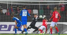 Stire din Sport : Fotbal / Ce umilinţă! FCSB, călcată în picioare de Silkeborg, în Europa Conference League