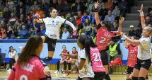 Stire din Sport : Handbal / CSM Bucureşti a câştigat la Baia Mare, Rapidul s-a împiedicat la Râmnicu Vâlcea