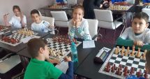 Stire din Sport : Micii şahişti constănţeni, pregătiri pentru Europenele din Antalya