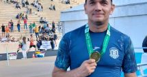 Stire din Sport : Atletism / Cornel Neagu a dus tricoul Medgidiei la „Maratonul de la Atena”