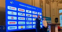Stire din Sport : Festivitate / Cei mai buni sportivi ai anului 2022, premiaţi în Gala Voleiului Românesc