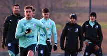 Stire din Sport : Fotbal / Jucători de la FCV Farul, în vizită la Liceul Teoretic „Lucian Blaga”