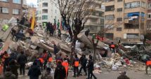 Al doilea cutremur violent, în Turcia! Noul bilanţ: peste 1.300 de morţi şi peste 5.000 de răniţi