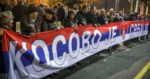 Stire din Actualitate : Naţionaliştii sârbi promit revolte dacă autorităţile încearcă să îmbunătăţească relaţiile cu Kosovo