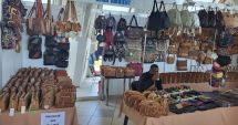 Stire din Economie : Prietenoase cu mediul, produsele din plută intră tot mai mult în casele constănţenilor