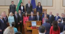 Stire din Actualitate : Parlamentul bulgar a aprobat noul guvern al prim-ministrului Nikolai Denkov