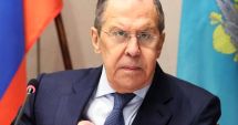 Stire din Actualitate : Serghei Lavrov: „Occidentul caută să destabilizeze Rusia înainte de alegerile prezidenţiale”