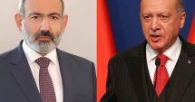 Stire din Actualitate : Rară convorbire telefonică între liderii Turciei şi Armeniei