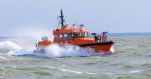 Stire din Economie : Misiuni încheiate cu succes! Zile "de foc" pentru marinarii salvatori de la ARSVOM