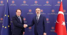 Stire din Actualitate : Uniunea Europeană cere progrese Turciei înaintea eventualei reluări a negocierilor de aderare