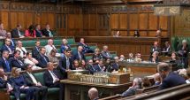 Stire din Actualitate : Irlanda de Nord: Londra adoptă o lege a amnistiei foarte criticată