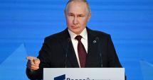 Stire din Actualitate : Vladimir Putin afirmă că evită summiturile internaţionale pentru a nu provoca probleme