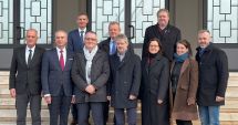 Stire din Economie : Preşedintele Senatului Republicii Cehe, în vizită în Portul Constanţa
