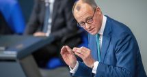 Stire din Actualitate : Liderul opoziţiei din Germania vrea o moţiune de cenzură şi o nouă coaliţie de guvernare