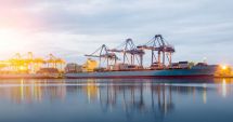 Stire din Economie : „În 2024, vom continua misiunea de creştere a competitivităţii portului Constanţa”