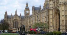 Guvernul britanic va prezenta un buget prudent înaintea alegerilor