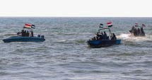 Stire din Actualitate : Rebelii houthi ameninţă că extind către Oceanul Indian atacurile asupra navelor comerciale