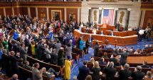 Stire din Actualitate : Senatul american a adoptat bugetul, evitând paralizia serviciilor publice