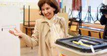 Gordana Siljanovska-Davkova a câştigat primul tur al alegerilor prezidenţiale din Macedonia de Nord