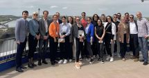 Stire din Economie : Canale Navigabile: O delegaţie din Serbia, vizită la ecluza Agigea şi la dispeceratul companiei