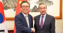 Ministrul chinez de externe: Beijingul doreşte relaţii mai bune cu Seulul
