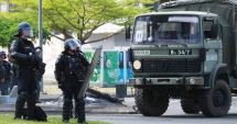 Stire din Actualitate : Franţa trimite militari pentru a securiza porturile şi aeroportul din Noua Caledonie