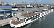 Stire din Economie : Peste 300 de turişti străini, sosiţi cu navele de croazieră, în week-end, la Constanţa