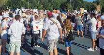 Stire din Economie : A început protestul contabililor şi economiştilor. „Transparenţă şi respect, nu doar legi fără efect!”