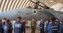 Stire din Actualitate : Şeful armatei israeliene promite că îl va găsi pe noul lider politic al Hamas şi îl va ucide