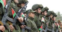 Stire din Actualitate : Kievul susţine că Belarus masează trupe la graniţă