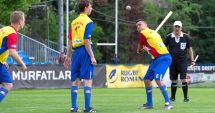 Stire din Sport : Să simţim româneşte! Cupa Unirii la oină, o mână de ajutor întinsă peste Prut