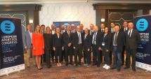 Stire din Sport : Nataţia românească, promovată la Congresul European Aquatics de la Belfast