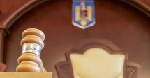 Stire din Eveniment : Curtea Constituţională urmează să discute, marţi, sesizarea privind „Legea fugarilor”