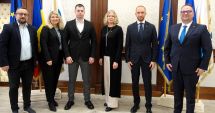 Stire din Economie : Ambasadorul Estoniei în România, Bulgaria şi Moldova, vizită în portul Constanţa
