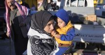 Stire din Actualitate : Peste 200.00 de refugiaţi sirieni s-au întors în ţara lor după căderea lui Al-Assad