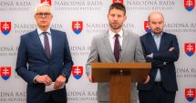 Stire din Actualitate : Opoziţia îl acuză pe premierul Robert Fico că pregăteşte ieşirea Slovaciei din UE