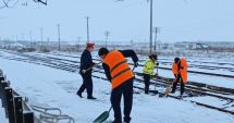Stire din Economie : CFR: Circulaţie feroviară în condiţii de iarnă, fără probleme majore