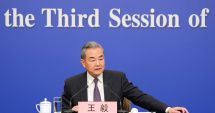 Stire din Actualitate : Ministrul de externe Wang Yi: „China îşi doreşte o relaţie bună cu UE”