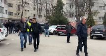 Stire din Politică-Administrație : Vergil Chițac și Stere Hira, întâlnire cu locuitorii cartierului CET