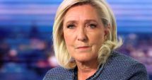 Stire din Actualitate : Marine Le Pen cere un proces în apel rapid şi nu părăseşte viaţa politică